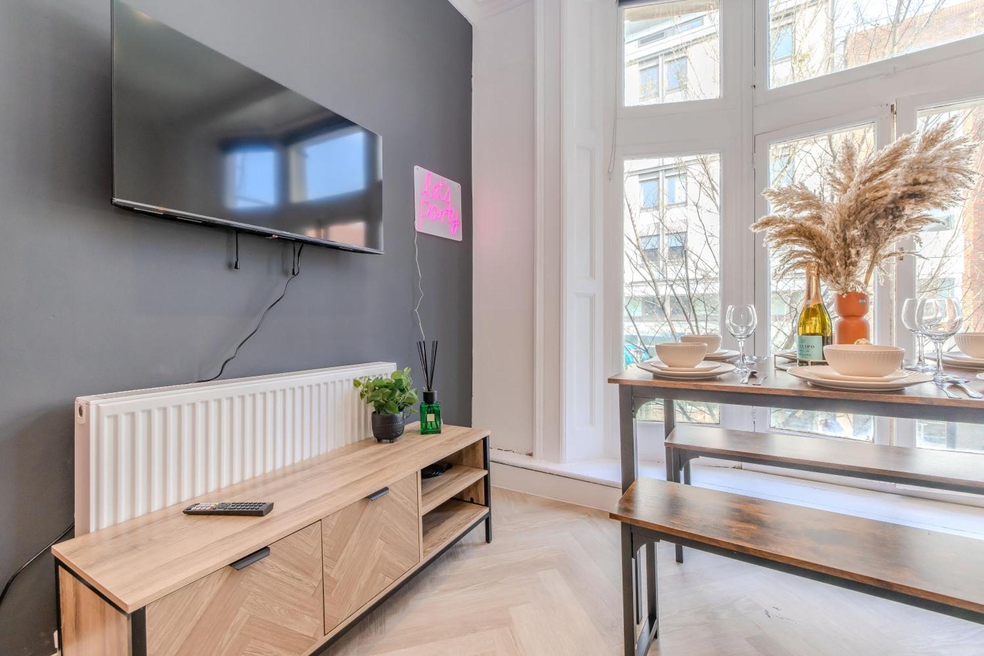2 Bedroom Flat Next To Brighton Station & Beach I Sleep 8 Guests Exterior foto